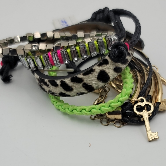 Multi layered neon pink and green Rhinestone bracelet - Picture 5 of 5